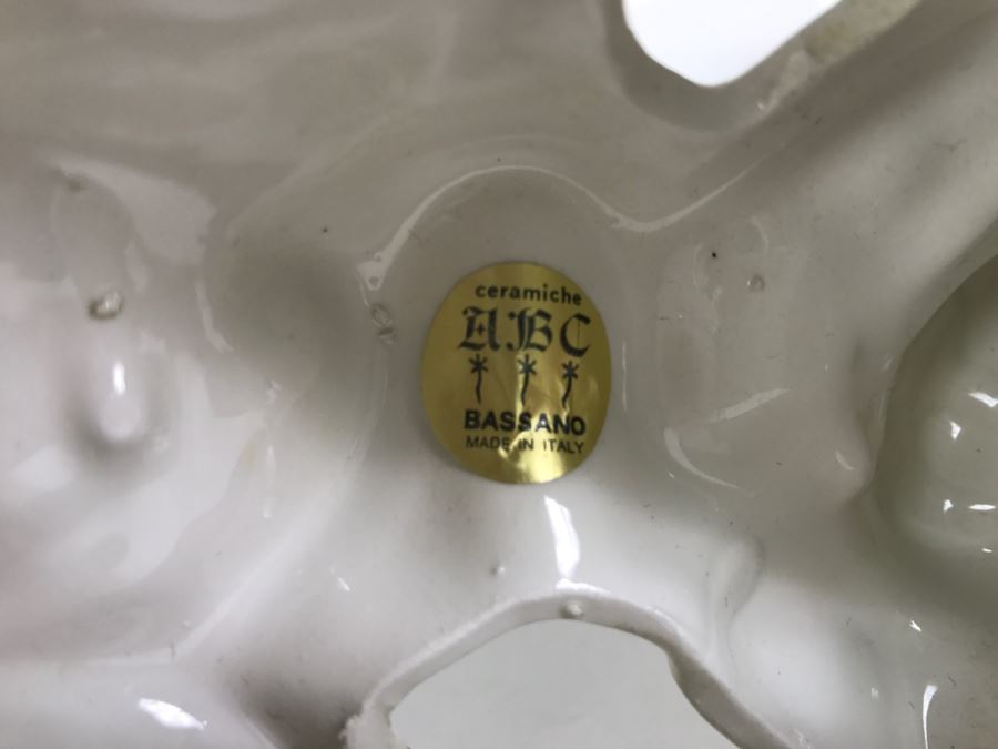 Pair Of White Ceramic Floral Relief Wall Shelves ABC Bassano Made In Italy Ceramiche [Photo 8]