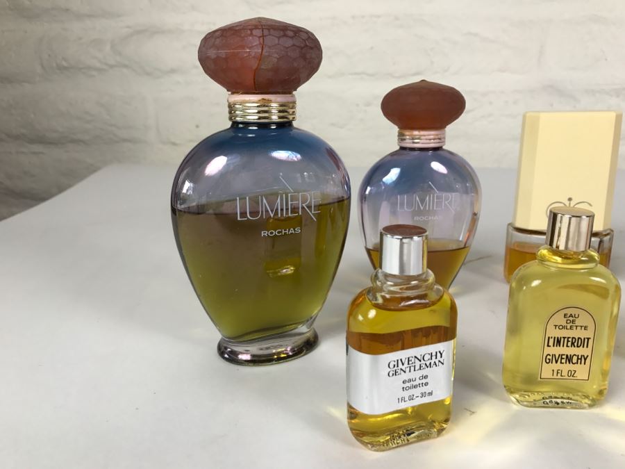 Large Collection Of Perfume And Cologne Bottles [Photo 2]