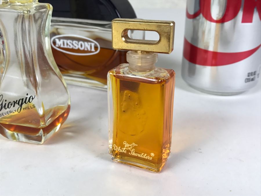 Large Collection Of Perfume And Cologne Bottles [Photo 9]