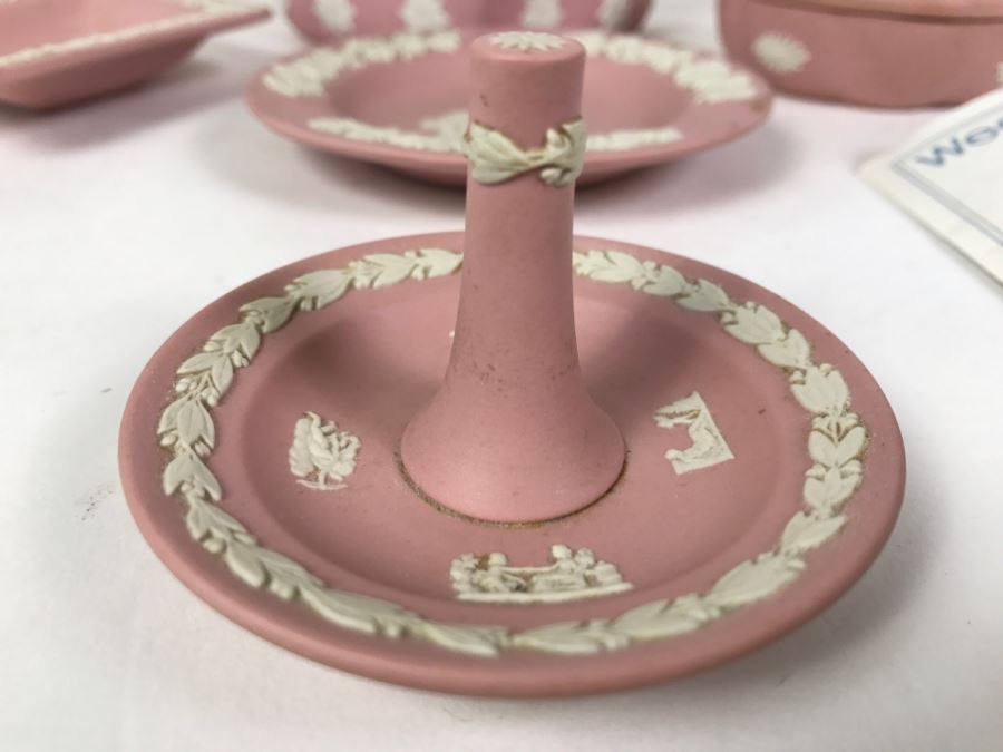 Collection Of Pink Wedgwood England [Photo 3]