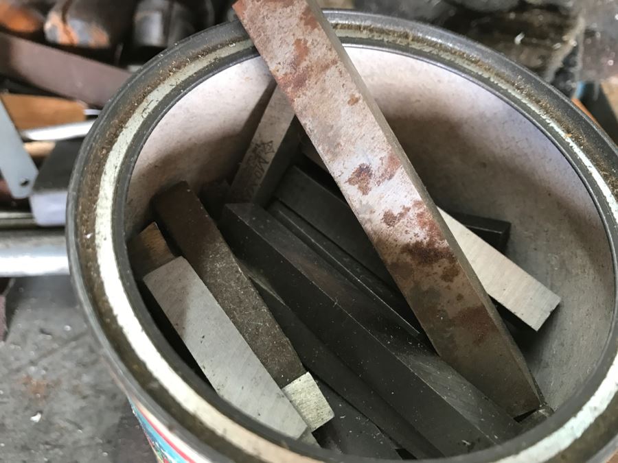 DELTA ROCKWELL Industrial Lathe With Attachments, Cutters And Everything In Drawer And On Lathe [Photo 46]