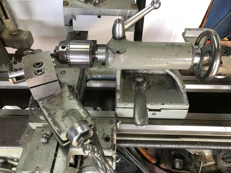 DELTA ROCKWELL Industrial Lathe With Attachments, Cutters And Everything In Drawer And On Lathe [Photo 12]