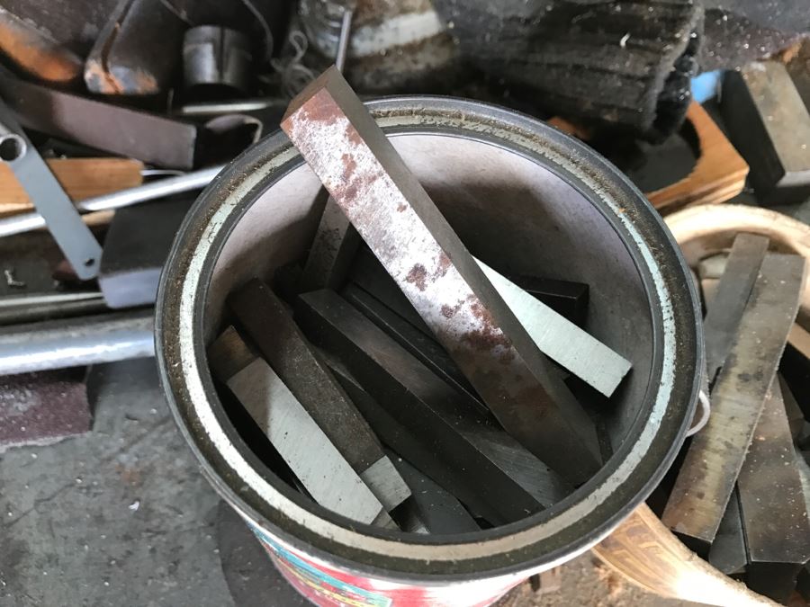 DELTA ROCKWELL Industrial Lathe With Attachments, Cutters And Everything In Drawer And On Lathe [Photo 42]