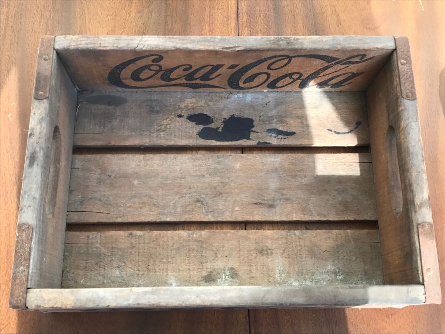 Vintage Coca-Cola Glass Bottle Crate Los Angeles [Photo 8]