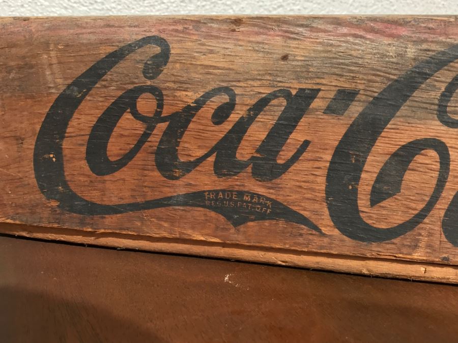 Vintage Coca-Cola Glass Bottle Crate Los Angeles [Photo 7]