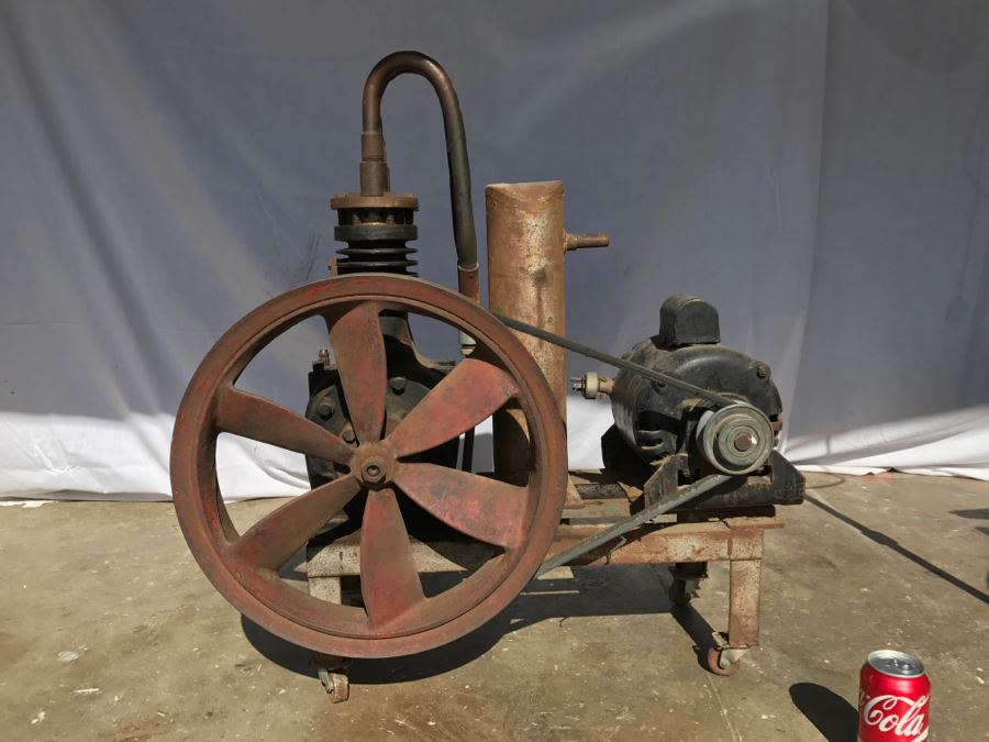 Custom Built Industrial Air Compressor Working [Photo 4]