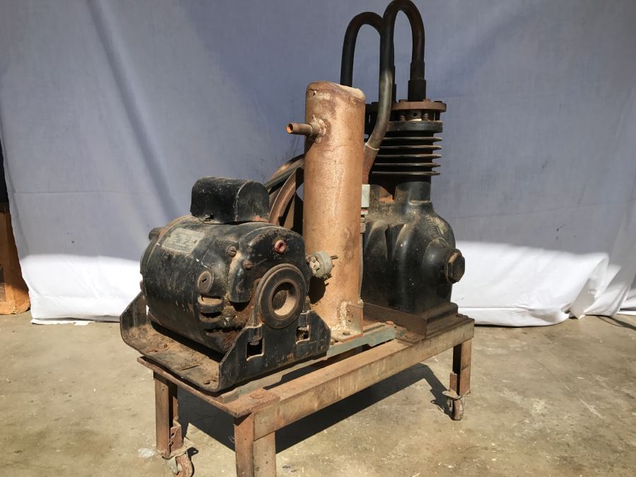 Custom Built Industrial Air Compressor Working [Photo 3]