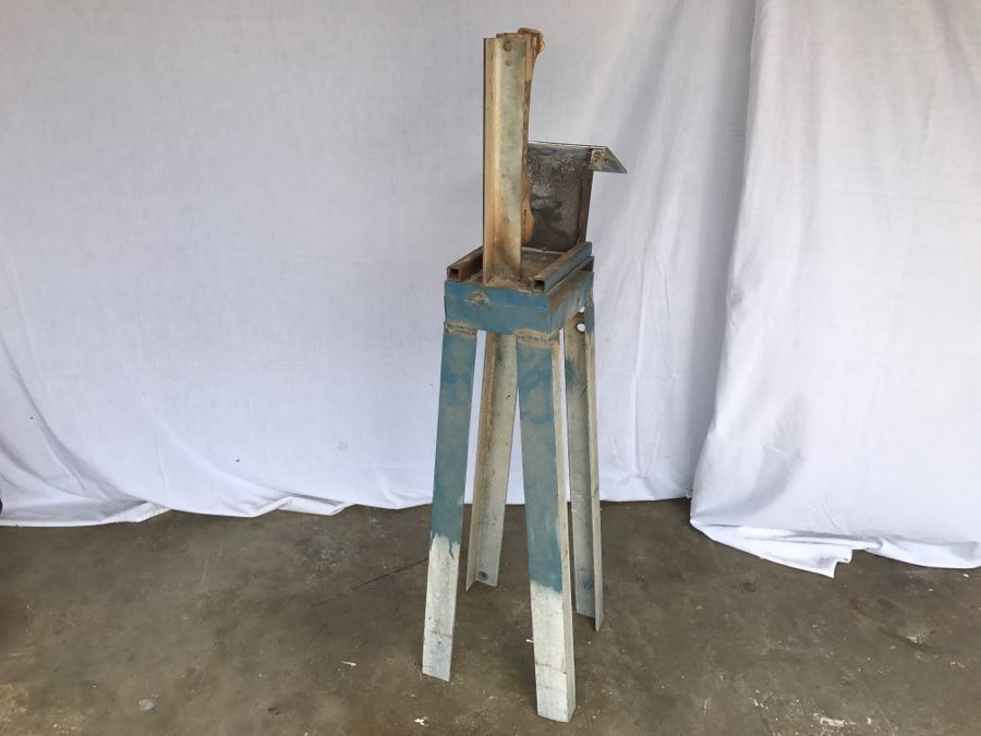 Custom Steel Stand For Belt Sander [Photo 7]