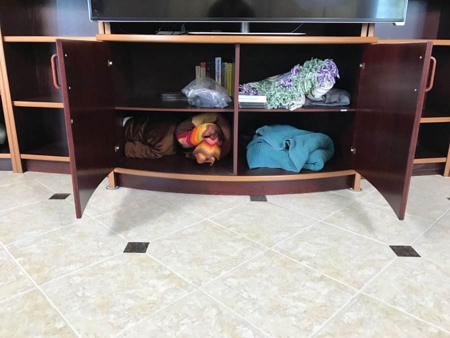 Danish Wall Unit Entertainment Center [Photo 5]