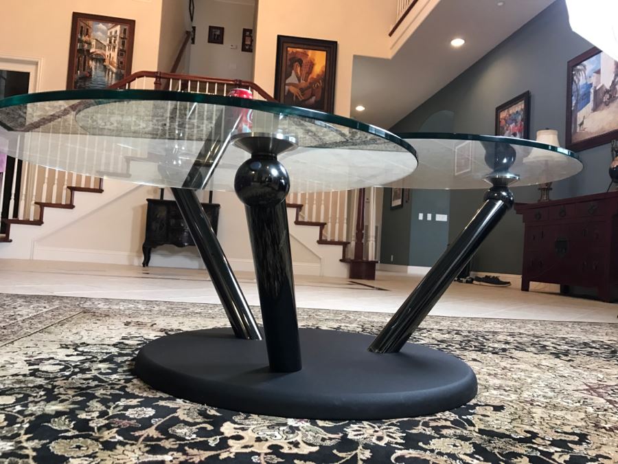 Modern Metal And Glass 3-Arm Adjustable Coffee Table [Photo 7]