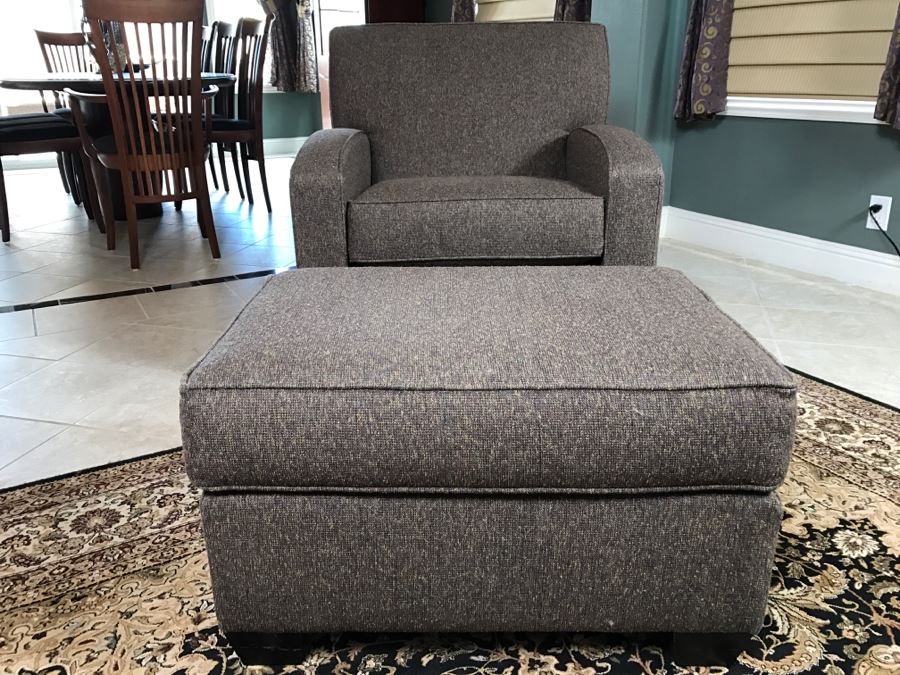 ETHAN ALLEN Armchair With Ottoman [Photo 6]