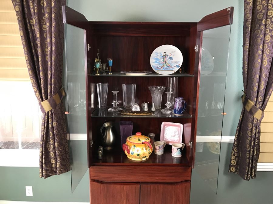 Skovby Danish China Cabinet Curio Cabinet Palis Model SM352P [Photo 3]