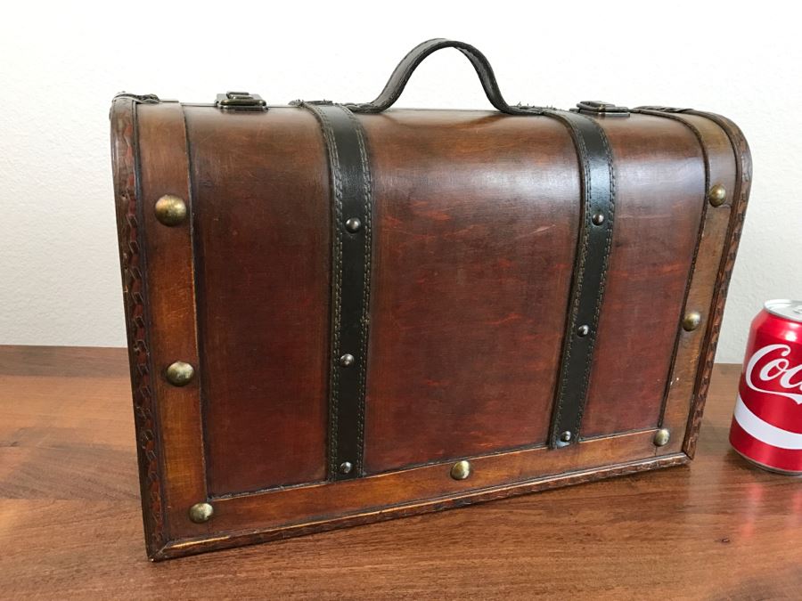 Vintage Style Wooden Leather Decorative Suitcase Luggage [Photo 2]