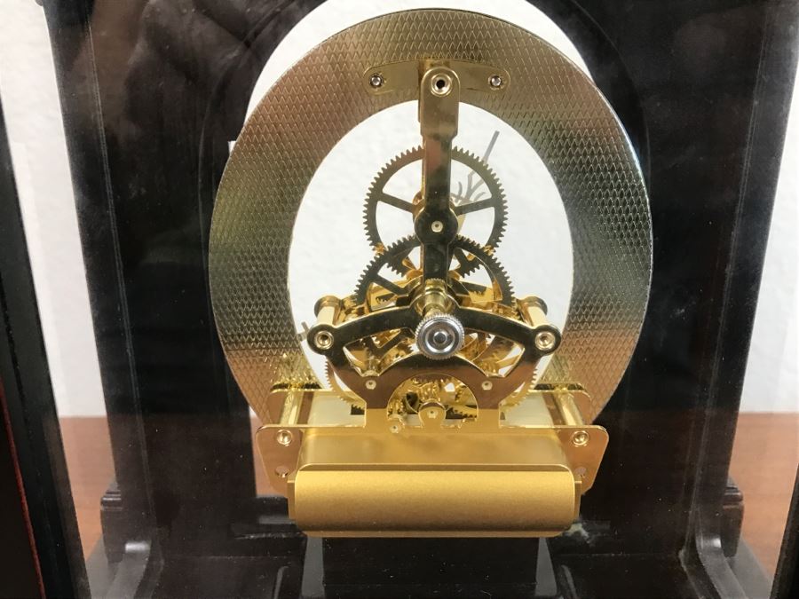 Contemporary Mantle Clock In Base Case [Photo 6]