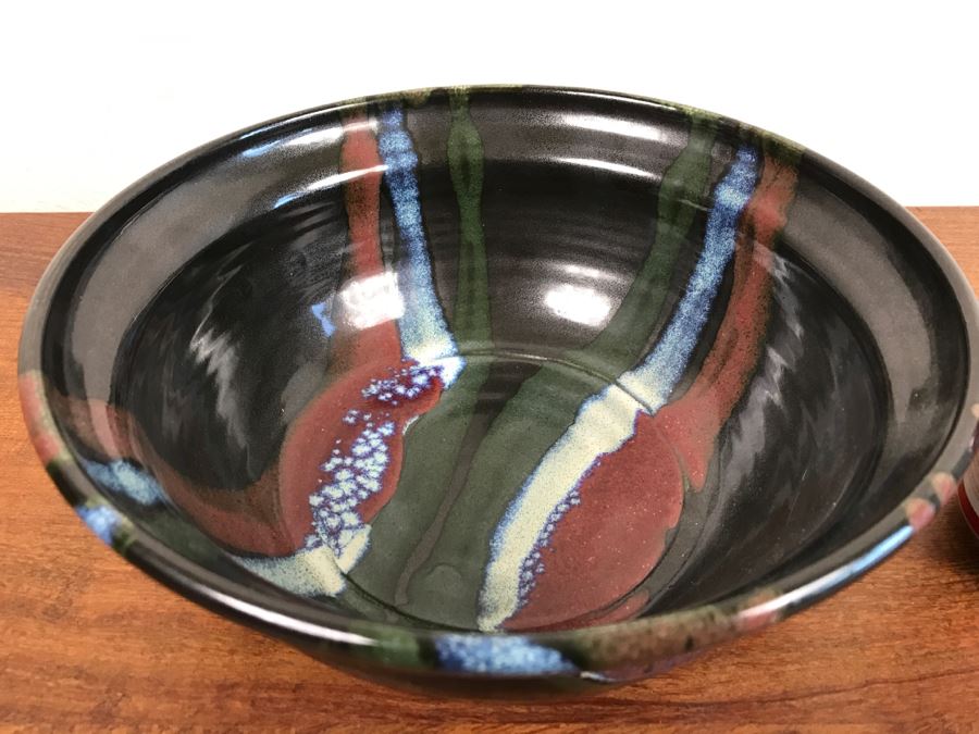 Signed Pottery Bowl [Photo 2]