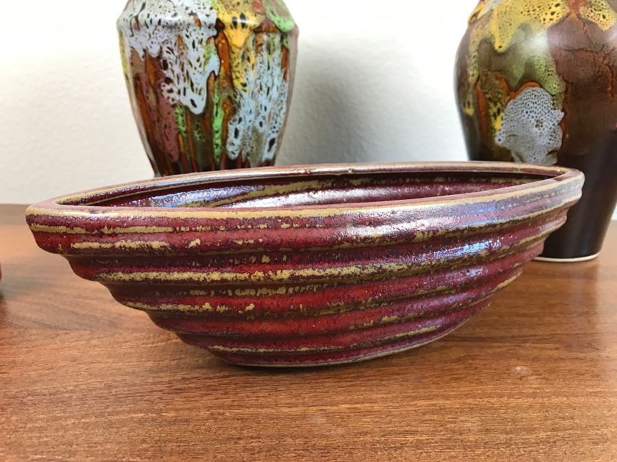 Decorative Pottery Lot [Photo 2]