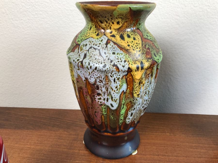 Decorative Pottery Lot [Photo 7]