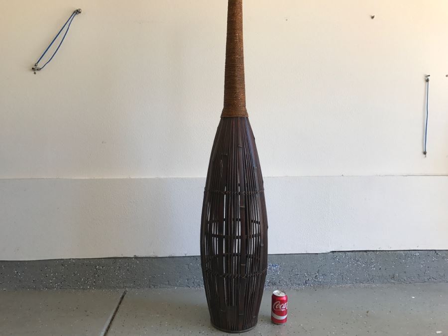 Large Woven Reed Bamboo Vase [Photo 6]