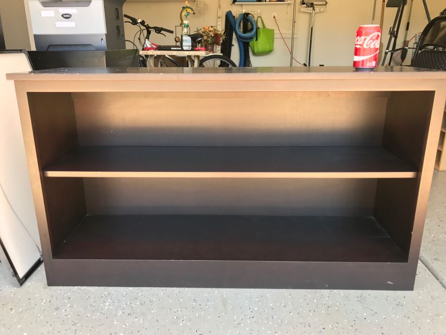 Wooden Bookshelf [Photo 2]