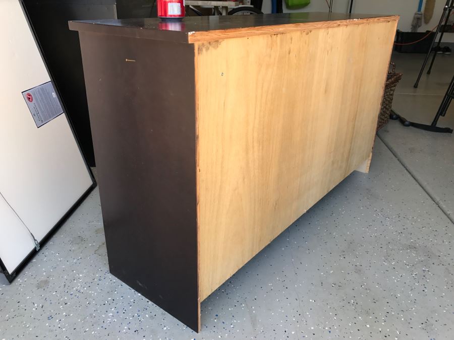 Wooden Bookshelf [Photo 4]