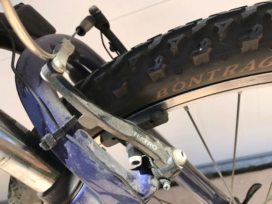 Women's TREK Bicycle Bike 3700 16' Custom Aluminum With YAKIMA Storage Bar [Photo 12]