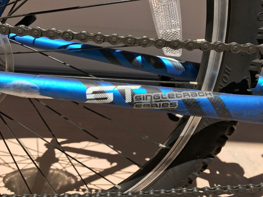 Men's TREK Bicycle Bike 820 19.5' [Photo 15]