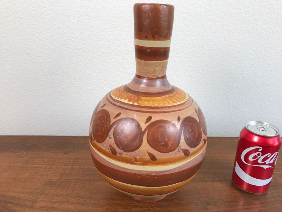 Hand Painted Pottery Vase [Photo 2]