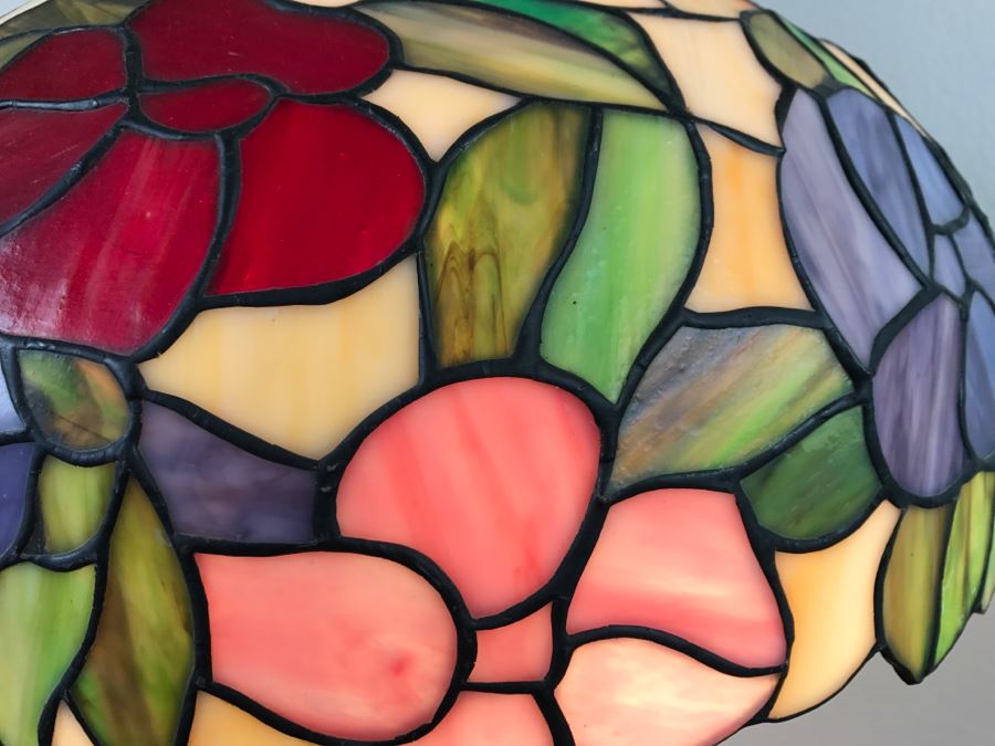 Tiffany Style Stained Glass Lampshade With Metal Lamp [Photo 6]