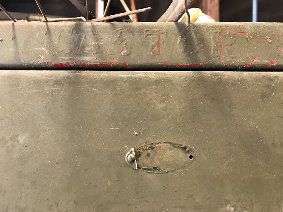 Vintage Heavy-Duty Steel Green Locker Lockable With Key And Wooden Drawers And Shelving SOLD EMPTY [Photo 4]