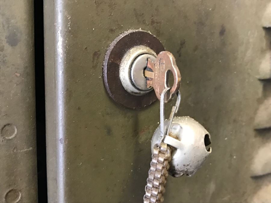 Vintage Heavy-Duty Steel Green Locker Lockable With Key And Wooden Drawers And Shelving SOLD EMPTY [Photo 6]