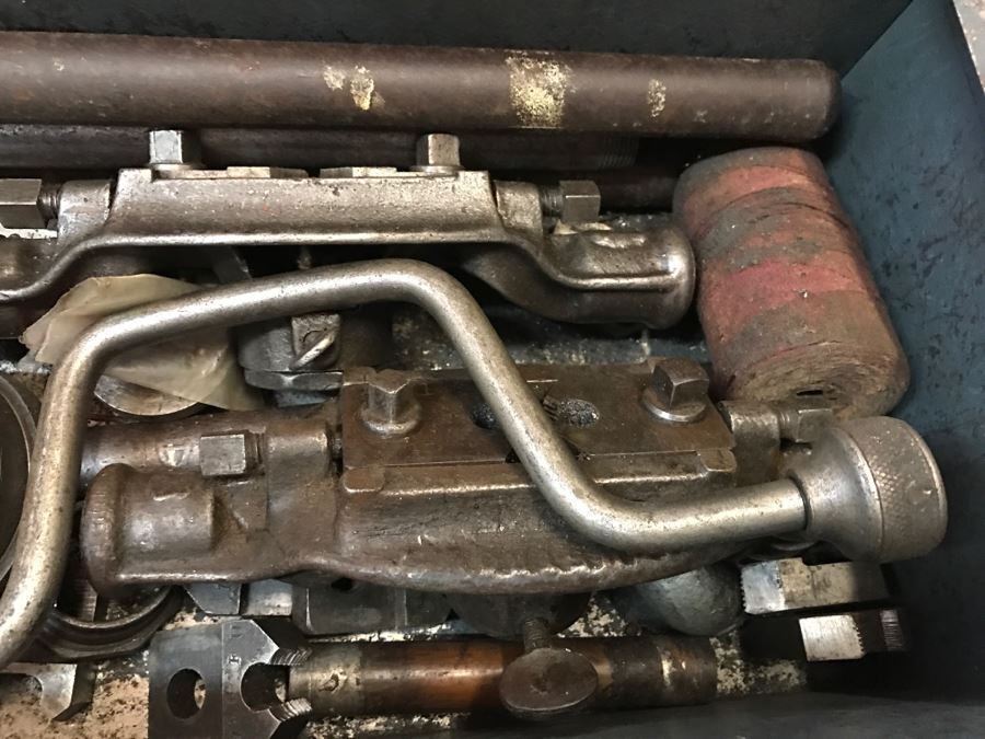 Vintage Toolbox Filled With Pipe Threading Pipe Threader Tools - See All Photos [Photo 12]