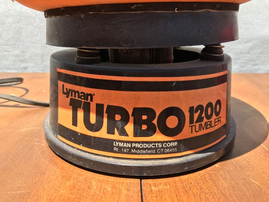 Lyman TURBO 1200 Tumbler Cleaner [Photo 2]