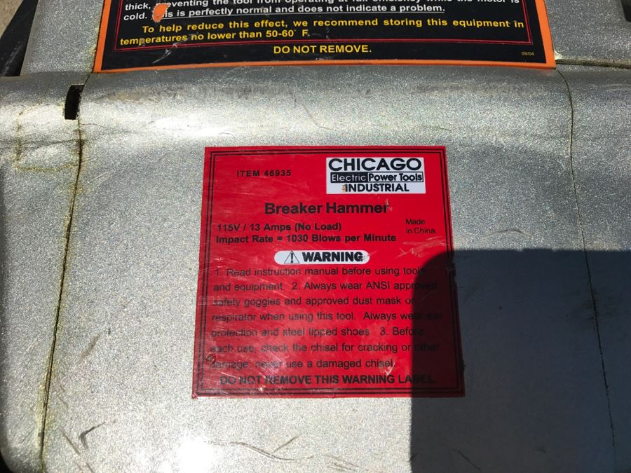 Breaker Hammer Chicago Industrial Electric Power Tools Item 46935 With Rolling Carrying Case 1030 Blows Per Minute [Photo 9]