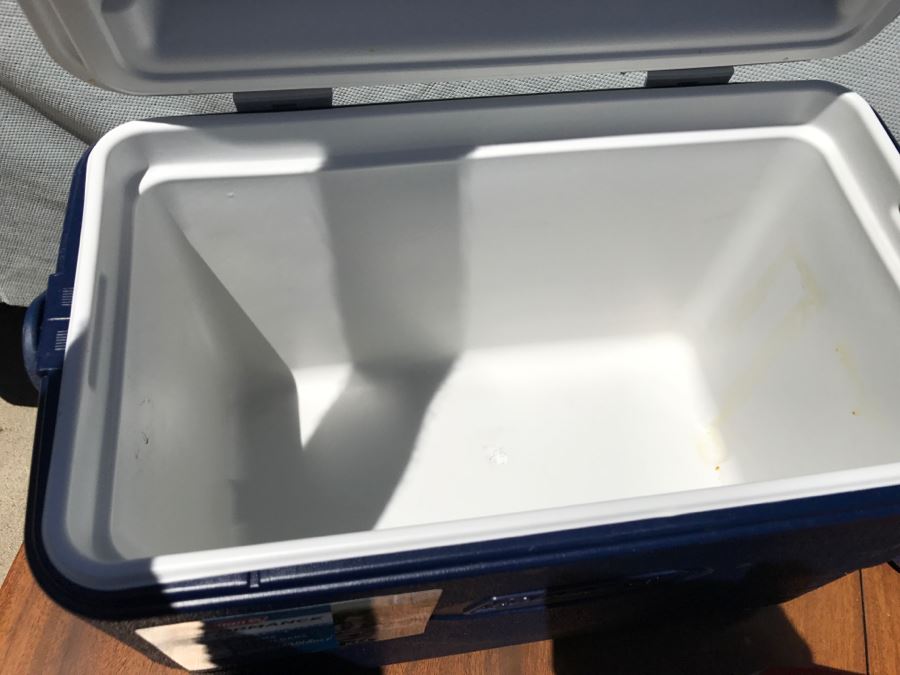 Set Of 3 Portable Coolers Coleman, Igloo And Gott [Photo 4]