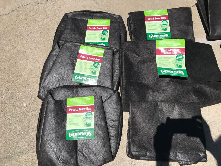 Set Of Garden Vegetable Grow Bags [Photo 2]