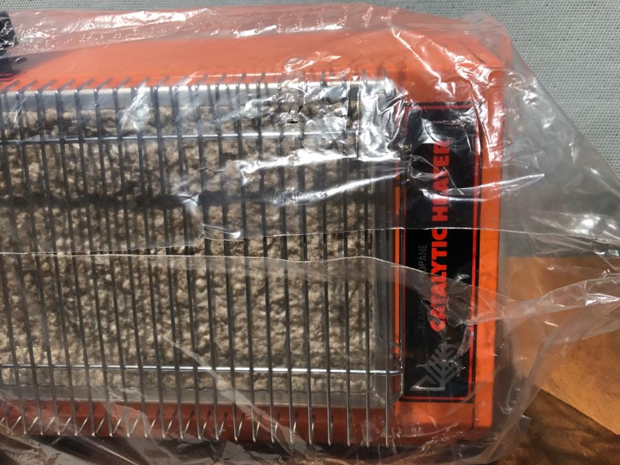 SEARS Adjustable Propane Flameless Catalytic Heater New In Box Orange [Photo 4]