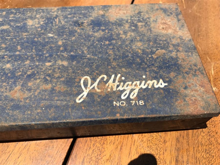 J C Higgins Gun Cleaning Kit Box With Bottles And Blue Metal Box [Photo 6]
