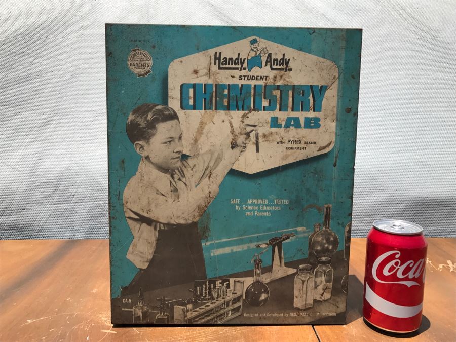 Vintage Handy Andy Student Chemistry Lab Metal Box With Various Model Airplane Motors And Propeller