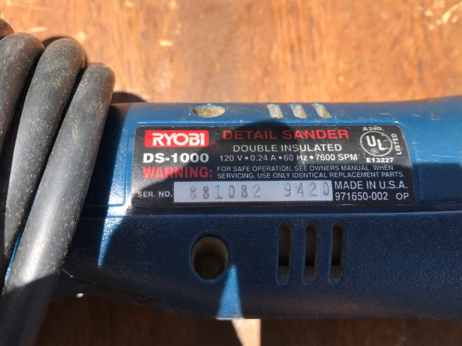Pair Of Craftsman Dual Motion Sanders And RYOBI Detail Sander [Photo 8]