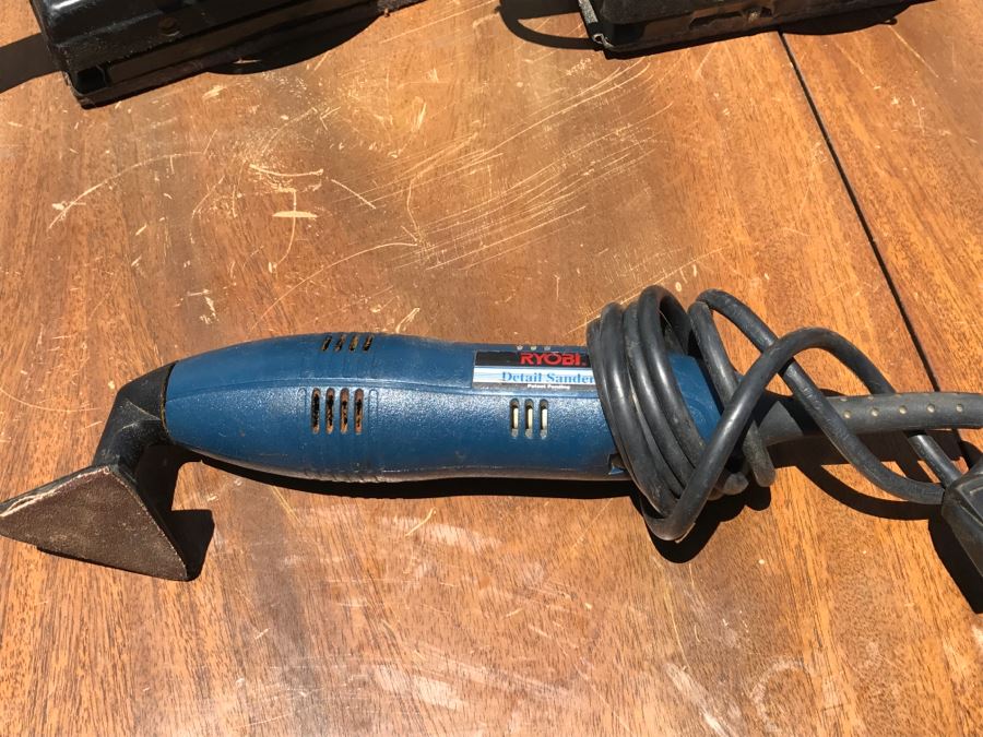 Pair Of Craftsman Dual Motion Sanders And RYOBI Detail Sander [Photo 6]