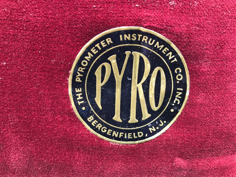 Vintage PYRO Surface Pyrometer Measuring Instrument With Case [Photo 4]