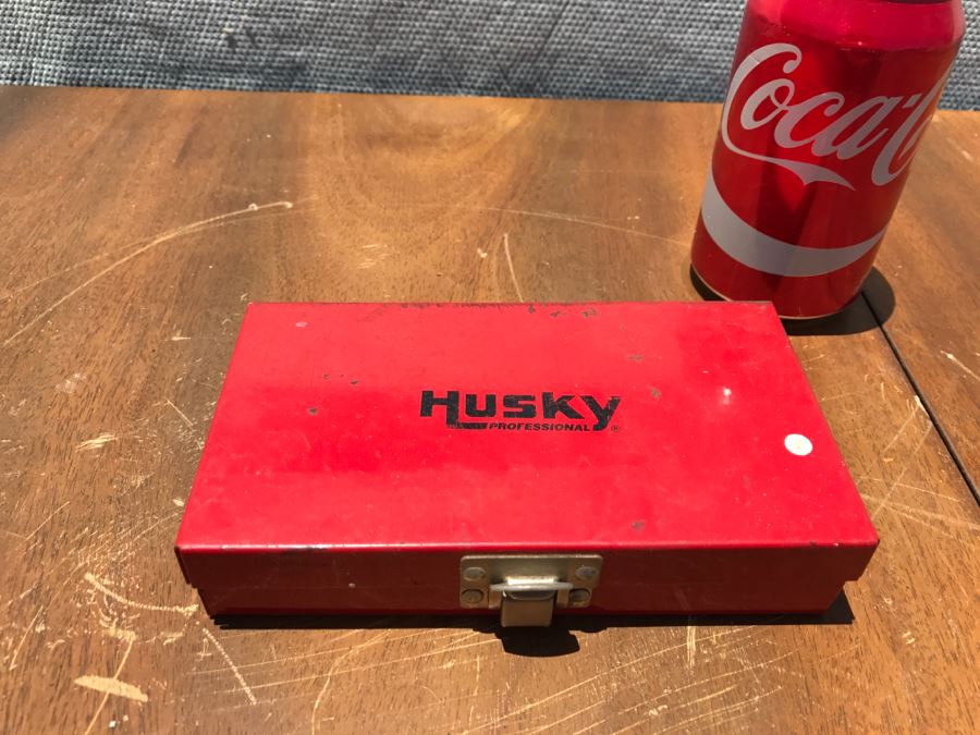 HUSKY 13 Piece 1/4' Drive Socket Set 40001 [Photo 2]