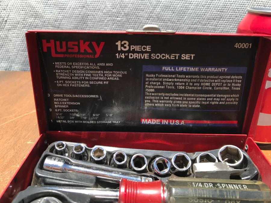 HUSKY 13 Piece 1/4' Drive Socket Set 40001