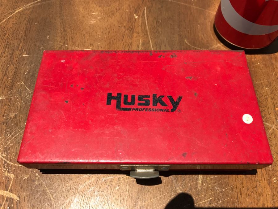HUSKY 13 Piece 1/4' Drive Socket Set 40001 [Photo 3]