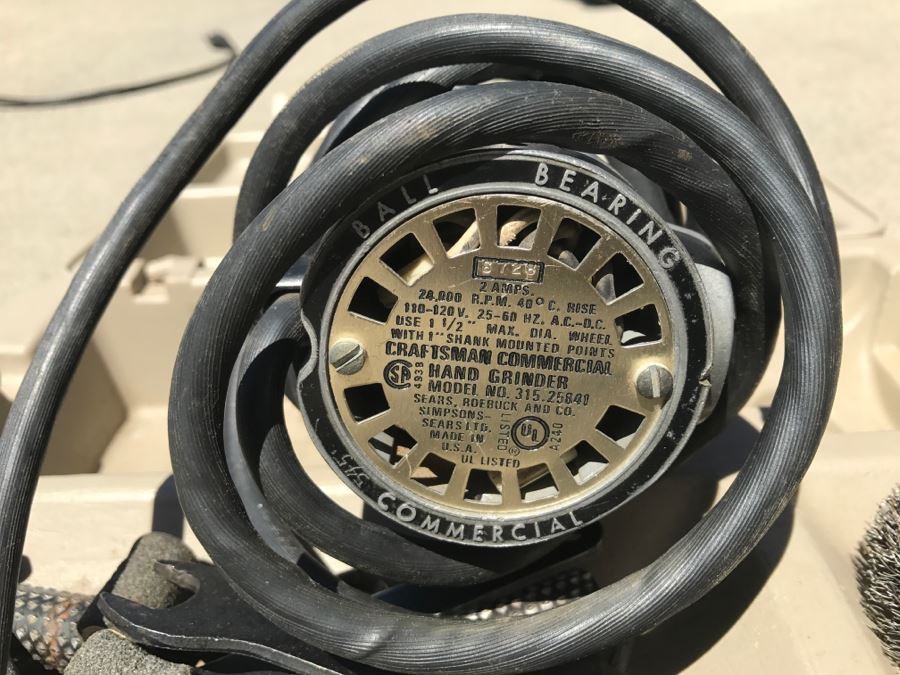 Craftsman Commercial Hand Grinder Model No. 315.25841 With Case [Photo 4]