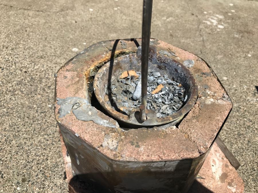 .45 Caliber Bullet Making Kit With .45 Caliber 16-Bullet Bullet Mold, Kiln And Blacksmith Cast Iron Ladle [Photo 11]