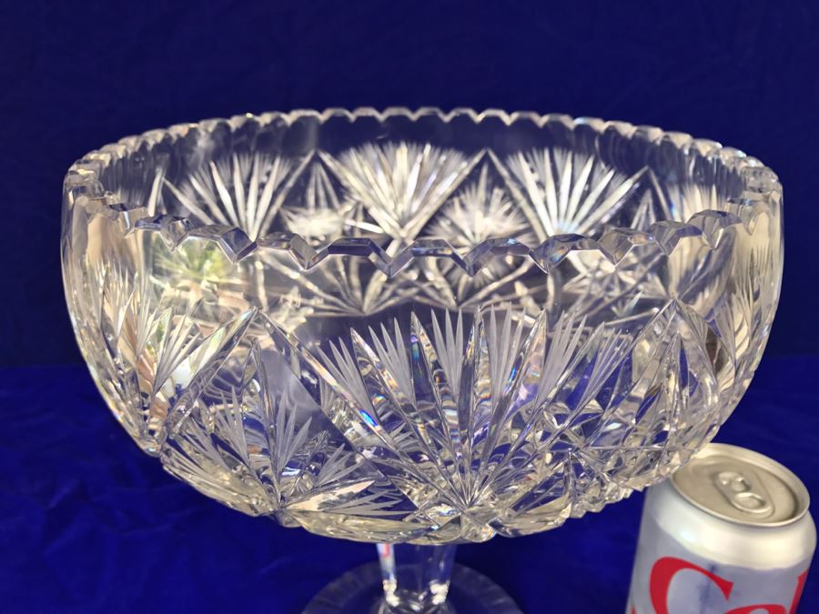 Stunning Footed Cut Crystal Bowl [Photo 2]