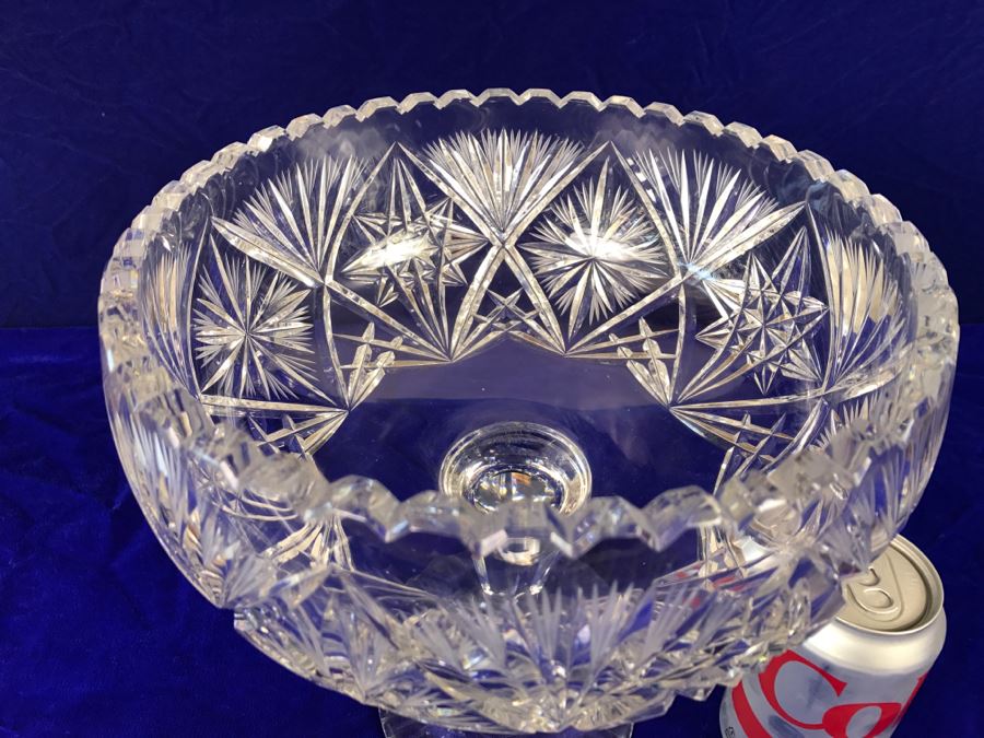 Stunning Footed Cut Crystal Bowl [Photo 3]