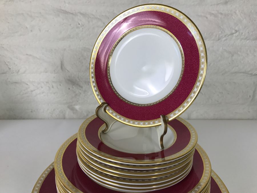 Classy Wedgwood Bone China Set ~46 Pieces Ulander Made In England [Photo 19]