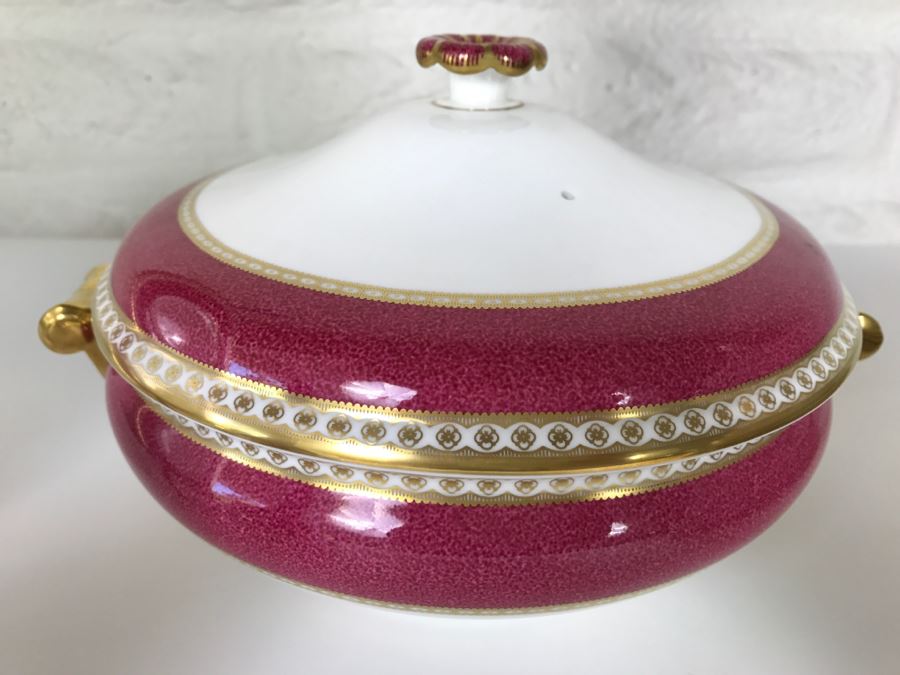 Classy Wedgwood Bone China Set ~46 Pieces Ulander Made In England [Photo 15]